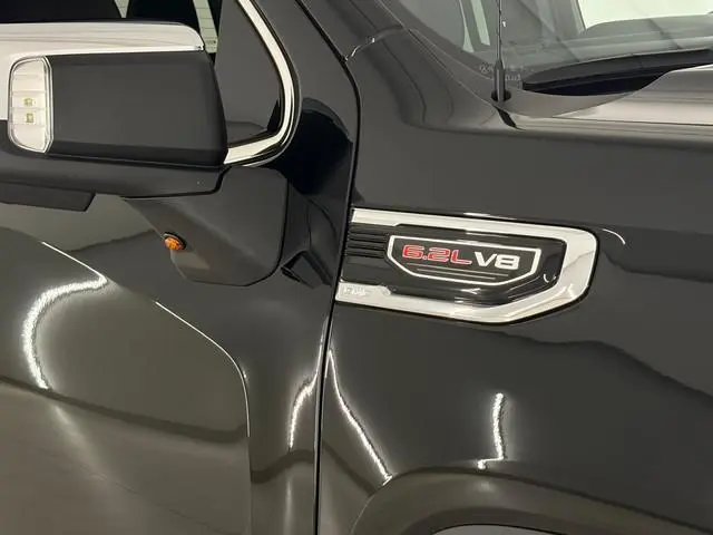 GMC Sierra