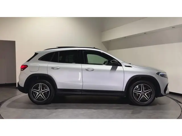 Mercedes-Benz EQA 300 4MATIC Business Solution 67 kWh | Tot € 3.000 klantvoordeel* | SOH 94,2 % | AM...