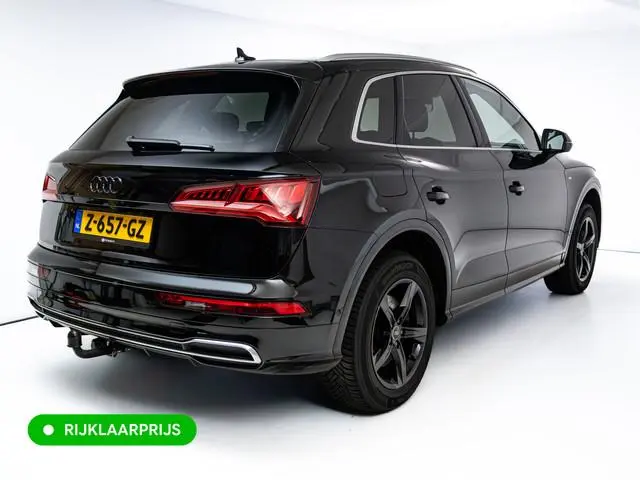 Audi Q5 50 TFSI e quattro S edition | Stoelverwarming | Trekhaak | El.achterklep | Navigatie | 360 c...