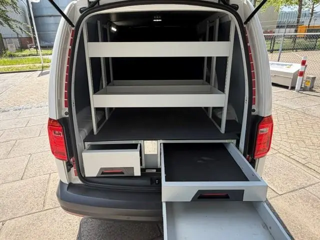 Volkswagen Caddy 1.4 TGI L2H1 EcoFuel Maxi AIRCO I MULTIMEDIA I PDC i 1e EIGENAAR I COMPETE ONDERHOU...