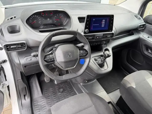 Peugeot Partner 1.2 PureTech Premium Euro 6 CarPlay/navigatie systeem/cruise control 