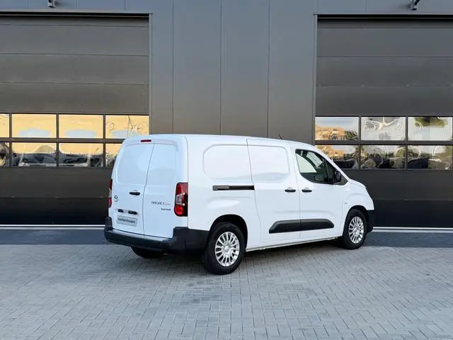 Toyota pro-ace