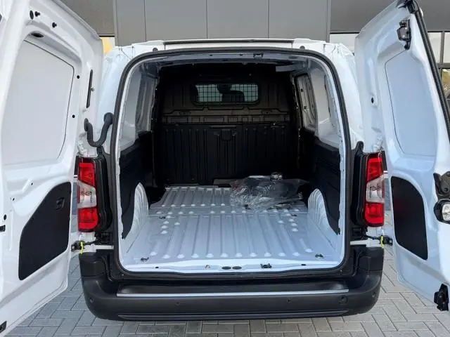 Toyota pro-ace