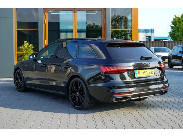 Audi A4 Avant 35 TFSI S edition | 3X S-Line | Matrix | Cruise | Trekhaak | 