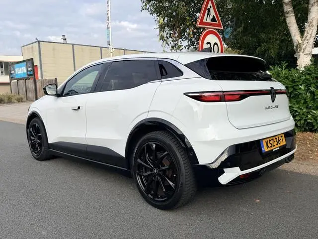 Renault Megane E-Tech EV60 Techno 220PK•Warmtepomp•ACC