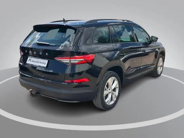 Skoda Kodiaq 1.5 TSI 110KW/150PK DSG Business Edition 7p Navigatie · Trekhaak · 360°Camera + Parkeer...