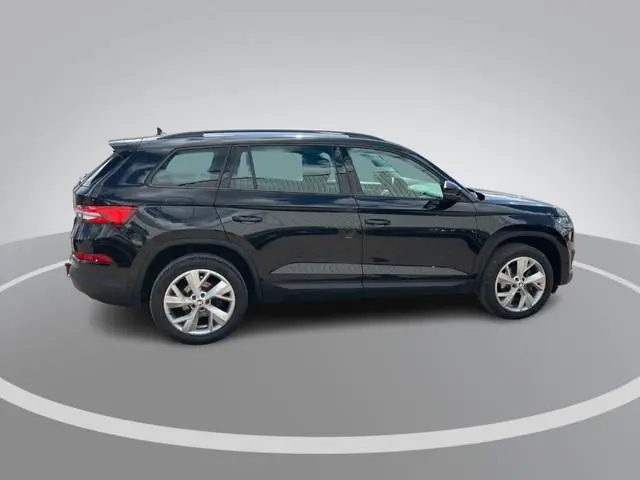 Skoda Kodiaq 1.5 TSI 110KW/150PK DSG Business Edition 7p Navigatie · Trekhaak · 360°Camera + Parkeer...