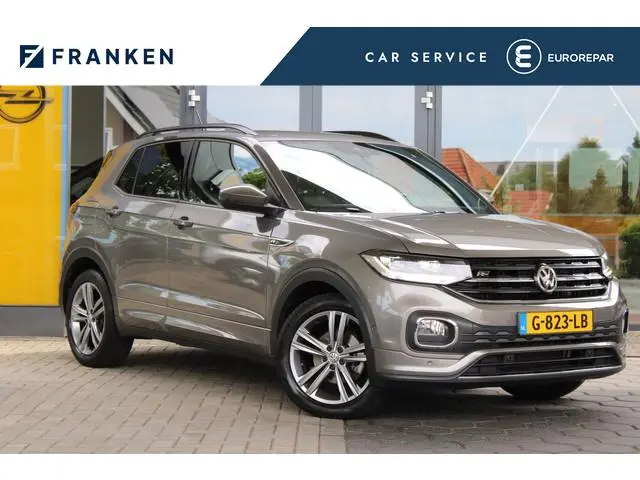 Volkswagen T-Cross 1.0 TSI Life | Adaptieve cruise | Digital cockpit | R-Line interieur + Exterieur