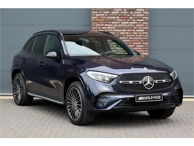 Mercedes-Benz GLC-klasse 400e 4MATIC AMG Line Aut9 | Distronic Pro | Memory | Trekhaak | Verwarmd St...