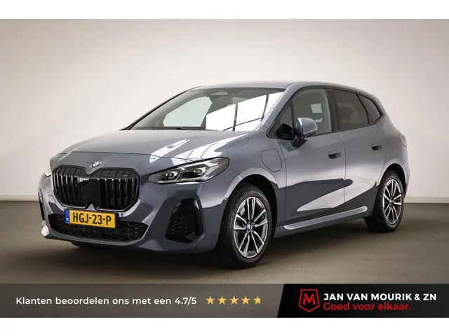 BMW 2-serie Active Tourer 225e xDrive | Individual Storm Bay metallic | PREMIUM PACK | STUURVERWARMI...
