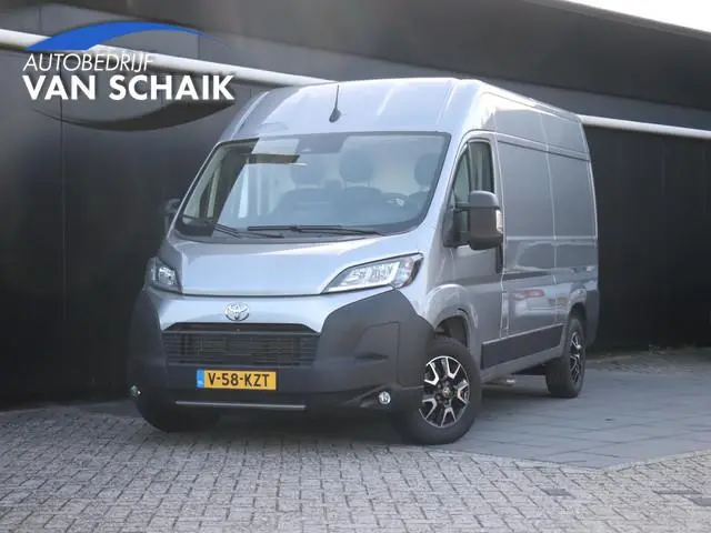 Toyota PROACE Max 2.2 D-4D L2H2 3.5t Navigator | CAMERA | TREKHAAK | ADAPT. CRUISE | NAVI | APPLE CA...