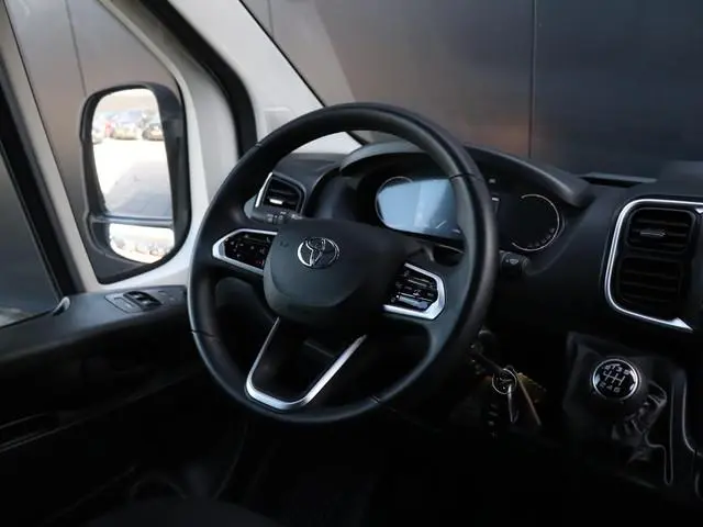Toyota pro-ace