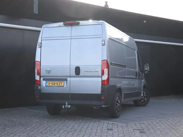 Toyota pro-ace