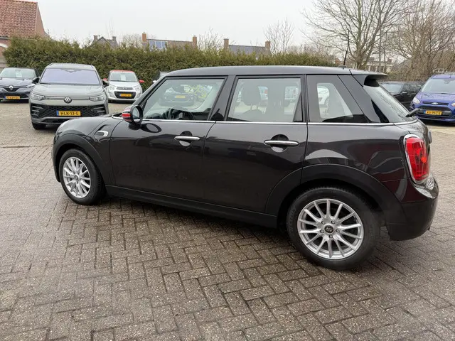 MINI Mini 1.2 One | 102 PK | 5drs | Airco | Multimedia systeem |