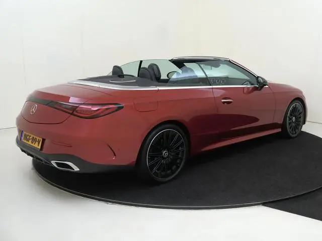 Mercedes-Benz CLE Cabriolet 200 AMG Line Premium /Rijassistentiepakket plus /Leder /Digital light /B...