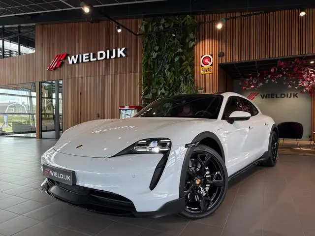 Porsche Taycan Cross Turismo 4 93 kWh Tot 2030 fabrieksgarantie op de accu pakket