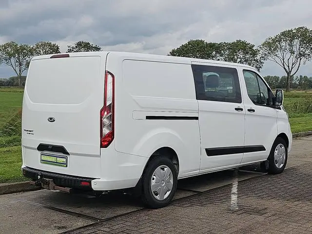 FORD TRANSIT CUSTOM 2.0 l2h1 dubbele cabine!