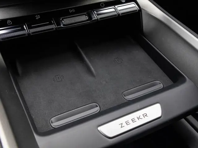 Zeekr 7GT