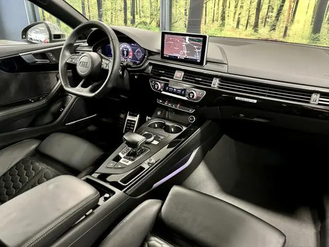 Audi RS5