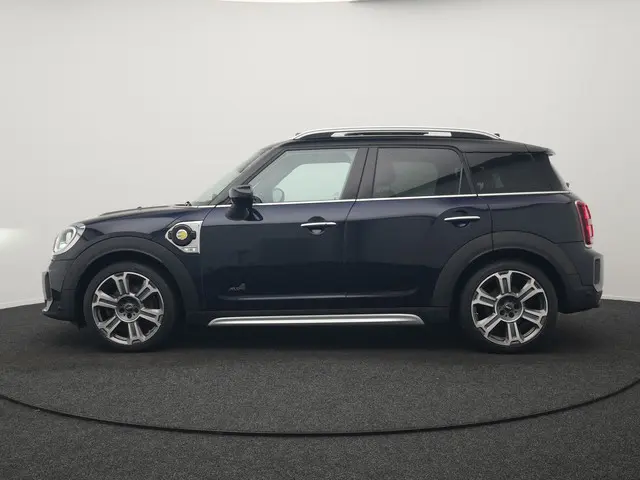 MINI Countryman 1.5 Cooper S E ALL4 MINI Yours Plug In Hybrid 220pk Dealer O.H PHEV | Panodak | Adap...