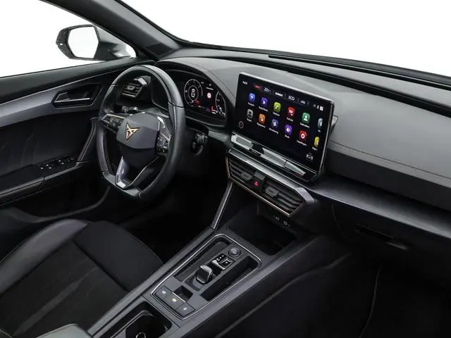 CUPRA Formentor 1.4 TSI 204pk DSG e-Hybrid Essential Limited · Panoramadak · Camera · Apple/Android...