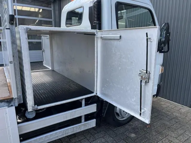 FUSO Canter