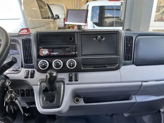 FUSO Canter