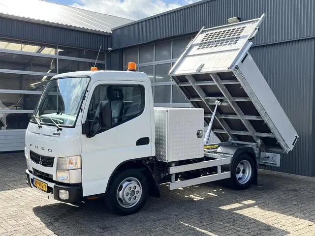 FUSO Canter