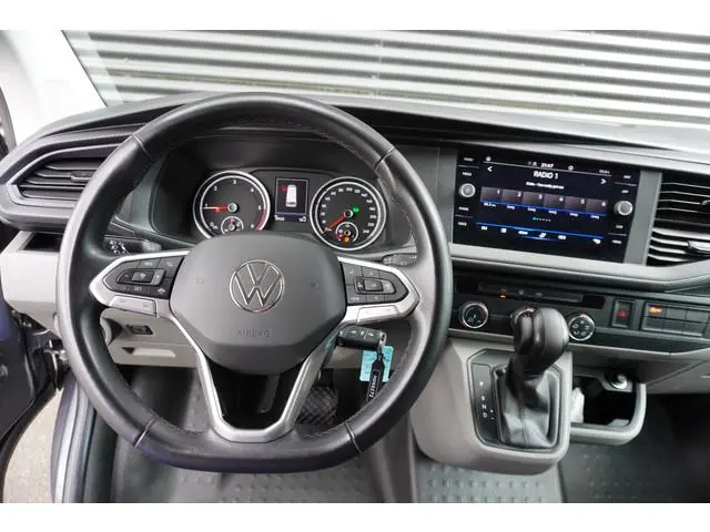 Volkswagen Transporter 150pk Automaat L2H1 Appe Carplay ACC Cruise control Airco Trekhaak 270° deure...