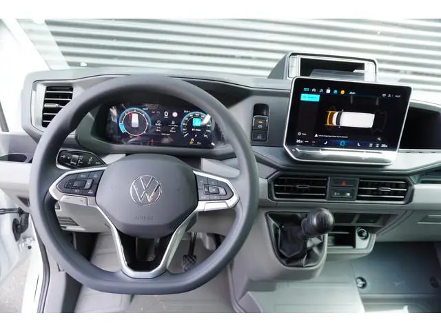 Volkswagen Crafter 140pk L3H3/L2H2 Facelift Digitaal dashboard Apple Carplay Cruise control Parkeers...