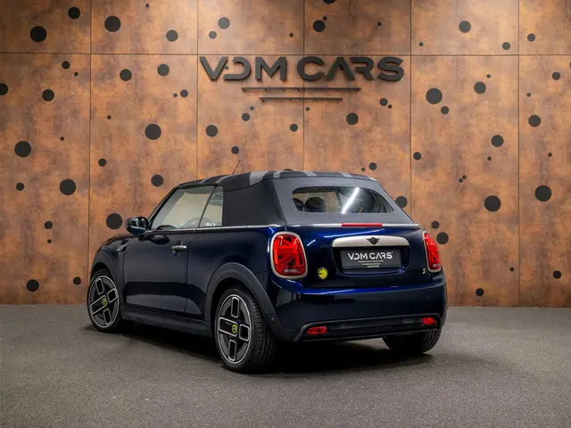 Mini Cabrio