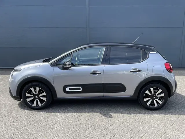 Citroën C3 110pk Shine (Camera - Keyless Entry - Navigatie - Automatische Airco - Apple Carplay - LE...