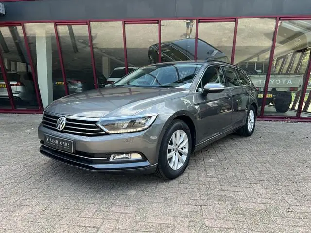 Volkswagen Passat Variant 1.4 TSI Comfortline | Cruise | PDC | Trekhaak | LED | Clima |