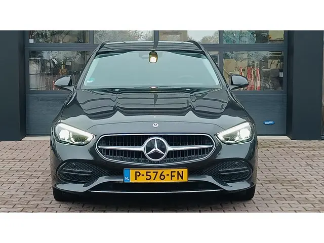 Mercedes-Benz C-klasse Estate 200 Launch Edition Business Line LED afn. trekhaak Leder Apple-Android...