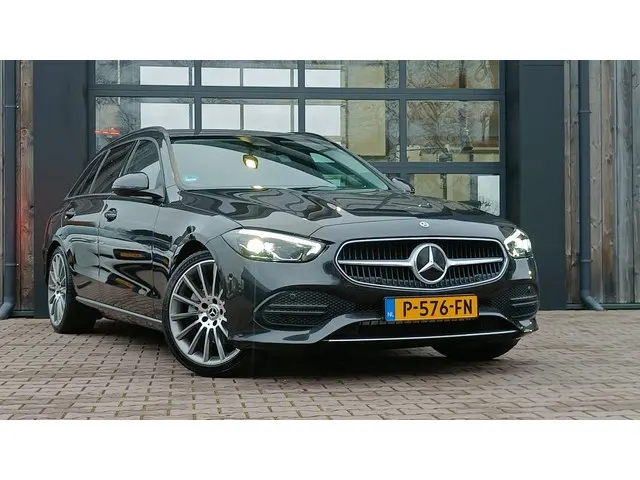 Mercedes-Benz C-klasse Estate 200 Launch Edition Business Line LED afn. trekhaak Leder Apple-Android...