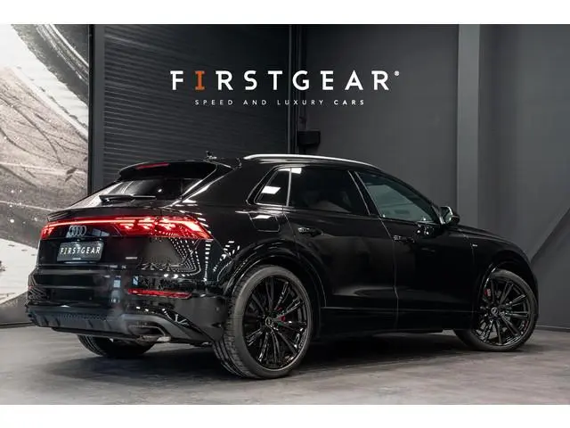 Audi Q8 55 TFSI e quattro Pro Line S *Bang & Olufsen / AWD-Besturing / Panorama / Carbon Interieur /...