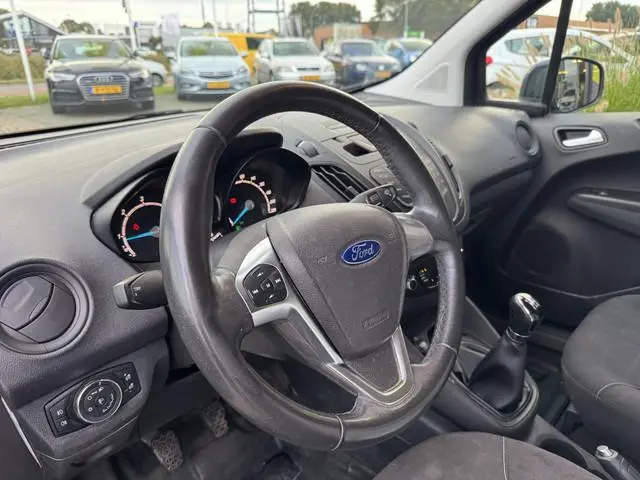 Ford Transit Courier 1.5 TDCI Trend Rijklaar incl. beurt en apk geleverd | voorzien van o.a. airco,...