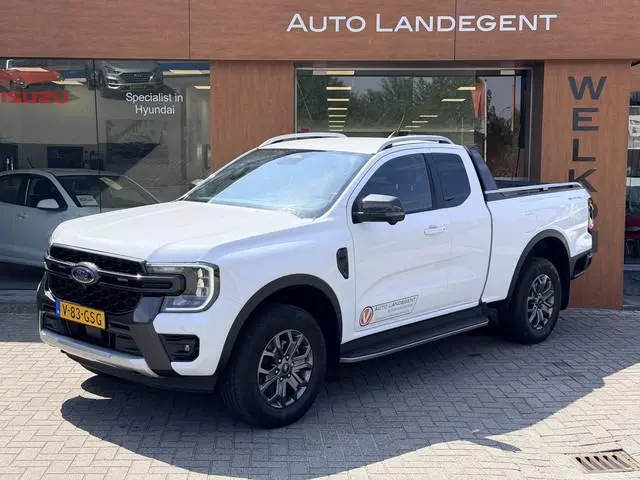 Ford Ranger 2.0 Super Cab EcoBlue Wildtrak | 360 Camera | NAV | Carplay | DAB | Adaptieve cruise | T...