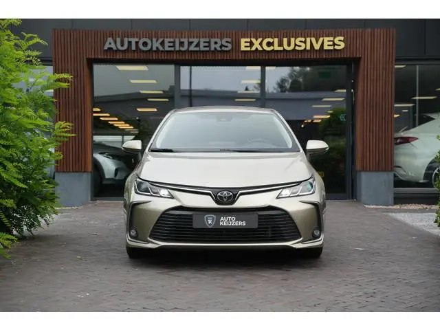 Toyota Corolla 1.5 Cruise Clima LED Automaat!