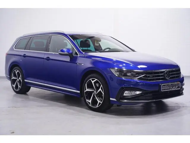 Volkswagen Passat Variant 1.5 TSI R-Line Business + NAP IQ.Light-R-Line int. Vol leder Camera Apple...