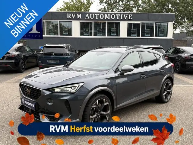 CUPRA Formentor 1.4 e-Hybrid VZ Performance VAN: € 32.900,- VOOR: 29.440,- UW HERFSTVOORDEEL: 3.460,...