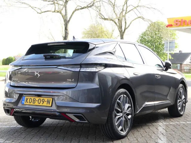 DS DS 4