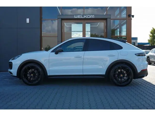Porsche Cayenne Coupé 3.0 E-Hybrid | burmester | Sport Chrono | Carbon Dak | Adap. Cru