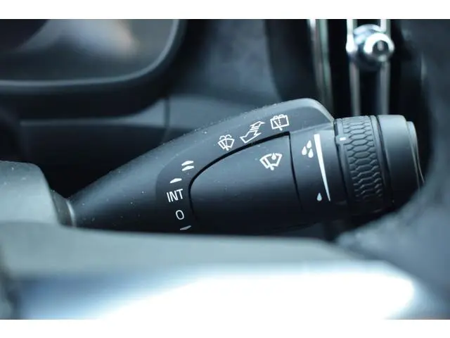 Volvo EX40