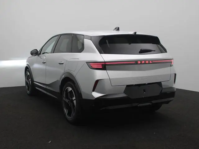 Opel Grandland Electric Business Edition 73 kWh | VOORRAAD VOORDEEL | TOT 8 JAAR GARANTIE | VAN € 53...
