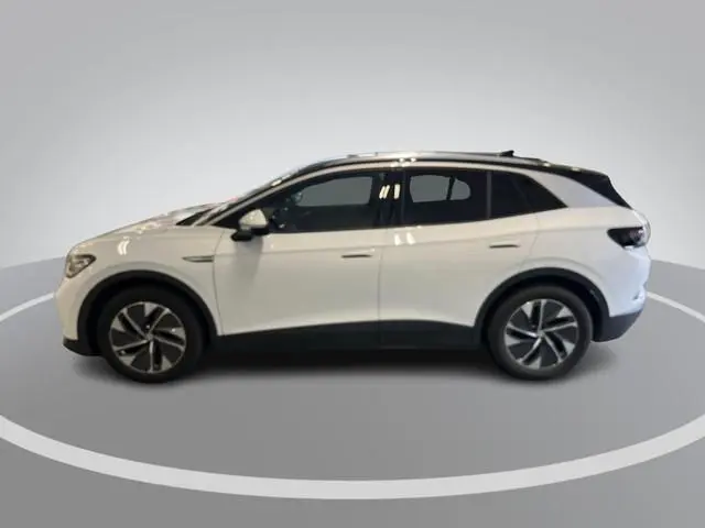 Volkswagen ID.4 Pro 77 kWh 174pk · Panoramadak · Inklap. Trekhaak · Warmtepomp · Matrix LED · Stuur-...