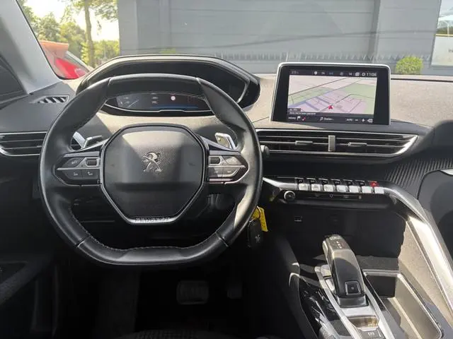 Peugeot 3008 1.2 PureTech Active 360°Camera,Navi,Carplay,Trekhaak,Lm velgen,D-riem vv in2023,Recent...