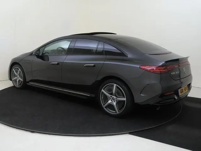 Mercedes-Benz EQE 300 Sport Edition 89 kWh / Memory-Stoelen / Panaroma-dak / 360Graden-Camera / Nigh...
