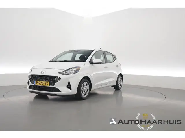 Hyundai i10 1.0 Comfort 5-zits | Rijklaar!! | Cruise Control | Lane Assist | DAB | Apple CarPlay & A...