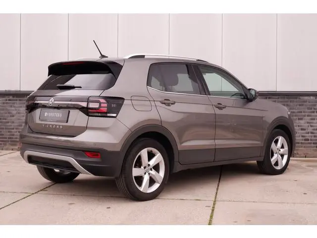 Volkswagen T-Cross 1.5 TSI Style LED | Carplay | Camera | Blind-Spot | Virtual Cockpit | Adap. Cruis...